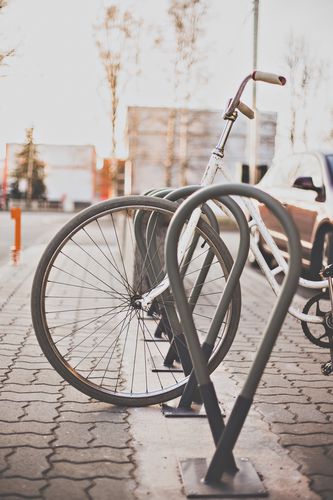 落地式自行车架 - Tulip Bike Rack - Keha3  - 安全 / 原创设计 / 游乐场