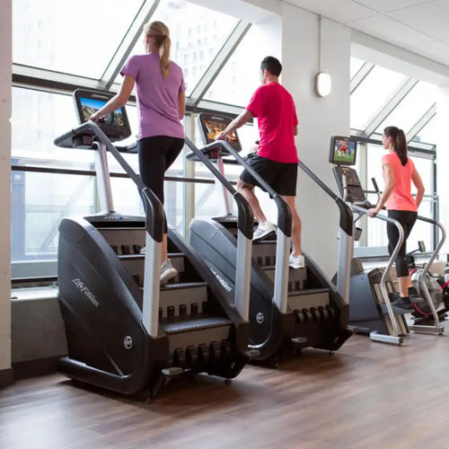 商用漫步机 - PowerMill - Life Fitness