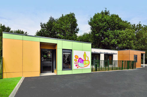模块化建筑 - PLOREAU 243 m²  - Cougnaud - 预制 / 木质 / 托儿所用