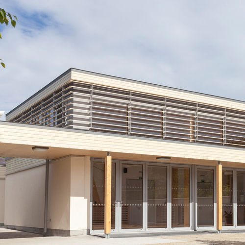 木质建筑遮阳板 - VISITOR CENTRE - Accsys Technologies - 用于外墙 / 用于窗 / 卧式