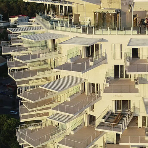 木质露台地板条 - THE WHITE TREE, FRANCE - Accsys Technologies - 仿木 / 建筑物 / 耐用