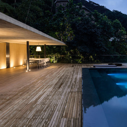 木质露台地板条 - CASA DA MATA BEACH HOUSE - Accsys Technologies - 仿木 / 商用 / 耐用