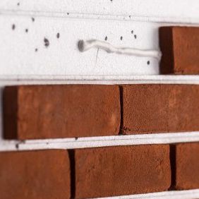 聚苯板外墙 - V-CLAD - Eurobrick Systems Ltd  - 黏土