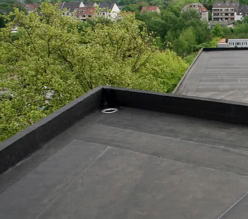 防护防水膜 - HERTALAN® EASY WELD - CARLISLE Construction Materials GmbH - 平屋顶 / 卷式 / 弹力