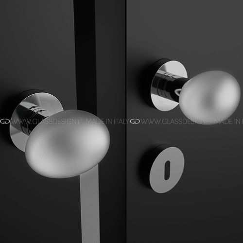 现代风格球形门把手 - Ovo Liscio / Rigato - GLASS DESIGN Srl - 黄铜 / 水晶 / 缎面