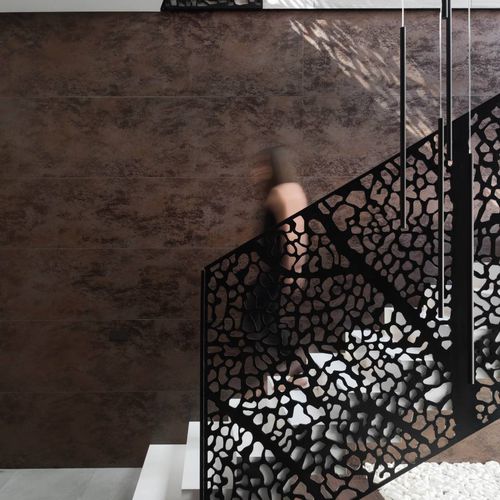 室内墙面材料 - OXIDE MORO - LAMINAM - 用于室外 / 陶瓷 / 布艺