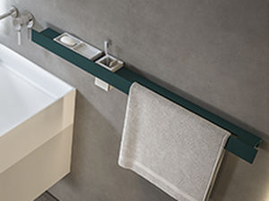 底座安装毛巾架 - LINE - MOMA DESIGN - 壁挂 / 金属 / 用于酒店
