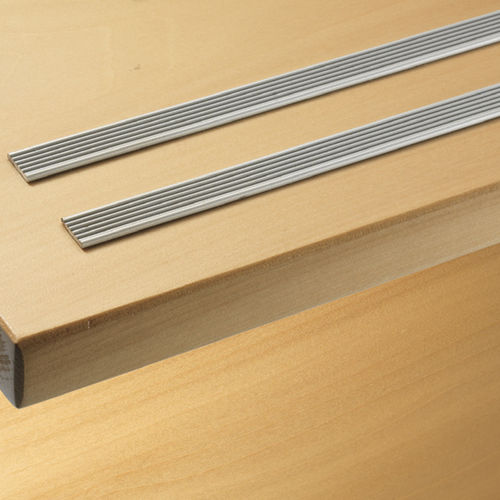 钢楼梯扣条 / 防滑