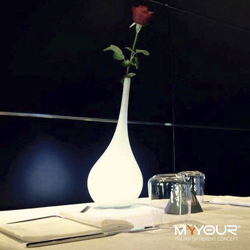 现代风格花瓶 - AMPOULE - Myyour - 聚乙烯 / 发光 / 商用