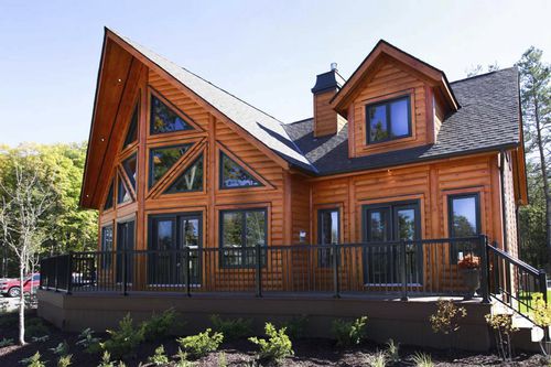 圆木房屋 - Labrador - TIMBER BLOCK  - 生态型 / 传统风格 / 2层楼