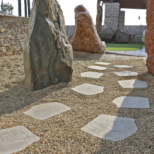 踏脚石 - STONE GRES - PASSO GIAPPONESE BARGE - GRANULATI ZANDOBBIO SPA