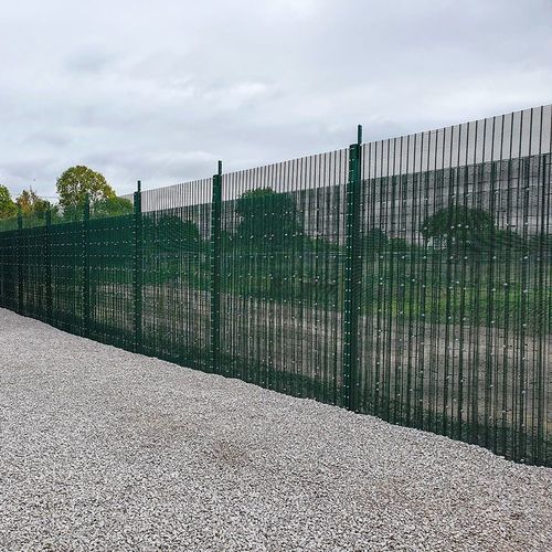 焊接网格围栏 - CorruSec D10 (SR4)  - ZAUN FENCING  - 工业 / 粉末涂层钢 / 灰色