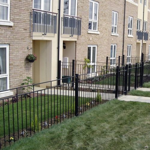 栅栏式围栏 - Bushberry  - ZAUN FENCING  - 工业 / 住宅 / 专业用途