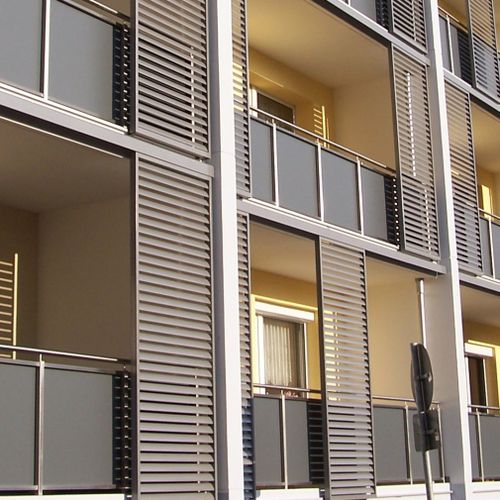 铝制建筑遮阳板 - DUCOSUN F - Baier GmbH - 用于外墙 / 卧式 / 回转