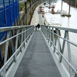 石材弹性地砖 - FRP SHEET - Watco Industrial Flooring - 金属光泽 / 室内 / 户外