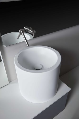 台上盆 - Lotto - RESIGRES - Corian®可丽耐 / 带搁板 / 圆形