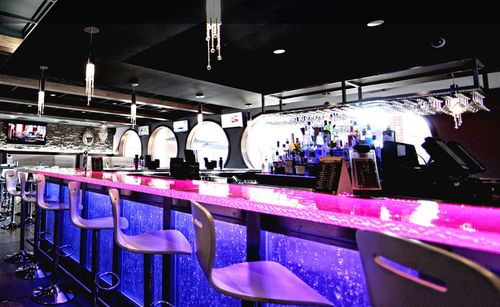 吧台 - UNIQUE SUITES HOTEL BAR - ThinkGlass - 玻璃 / 直线型 / 发光
