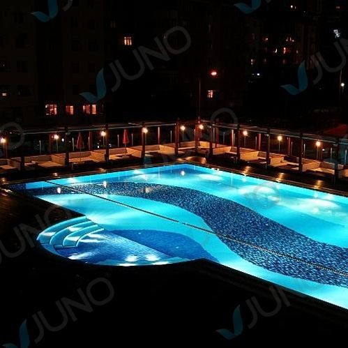 其他形状水疗游泳池 - Juno SPA Design & Manufacture - 多座位 / 复合材料 / 木质