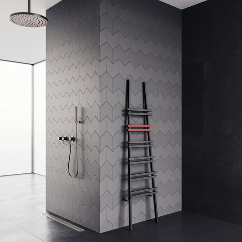 电热毛巾架散热器 - CARISA JACOBS F - Carisa Designer Radiators - 热水 / 501 w...750 w / 现代风格