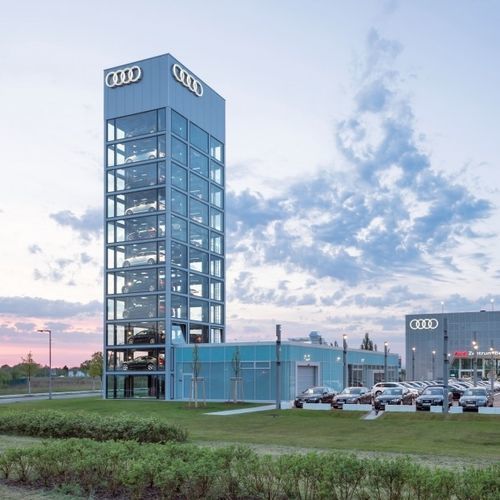 平台停车系统 - Tower  - Nussbaum Parking - 配备电梯