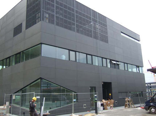 立面板 - MEMC - Stahlbau Pichler - 金属 / 穿孔