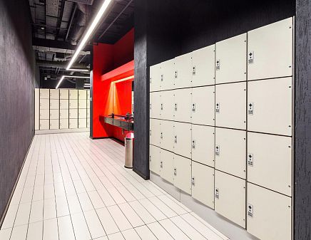 HPL更衣室储物柜 - FOUR COMPARTMENT - Foreman Fitness Europe GmbH - 用于运动设施 / 健康中心用