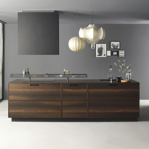 现代风格厨房 - FACTORY - Key cucine - 栎木 / 大理石 / 钢