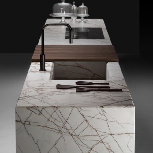 大理石现代厨房岛台 - KU45 STRIP - Key cucine - 漆包金属 / 木制 / 胡桃木