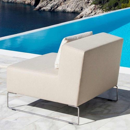 现代风格壁炉椅 - JAM - april furniture - 布料 / Sunbrella® / 金属