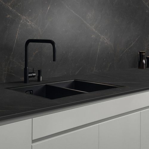 外包装饰面板 - K2884 PH Marble Emperador - Kaindl - 家具 / 壁挂 / 室内装潢
