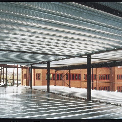 合成楼板 - COMFLOR® 225 - TATA STEEL - 钢 / 用于露台