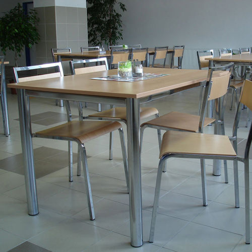 现代风格餐桌 - SICILIA  - KODRETA furniture, s.r.o. - 木质 / 玻璃 / 金属桌脚