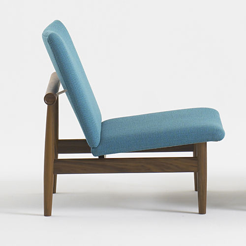 北欧风格壁炉椅 - 137 - House of Finn Juhl – Onecollection - 布料 / 胡桃木 / 栎木