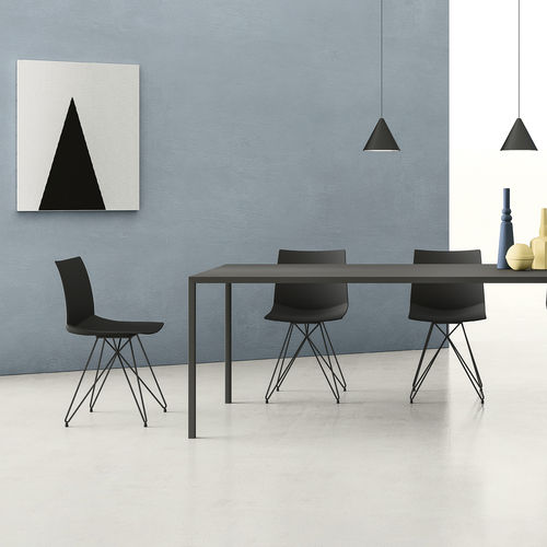 现代风格桌 - THIN / KANVAS - ZALF spa - 聚苯乙烯 / 涂漆金属桌脚 / 长方形