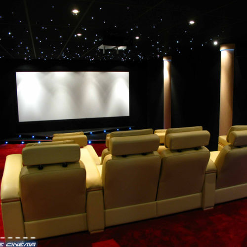私人家庭影院 - NÎMES - VOTRE CINEMA