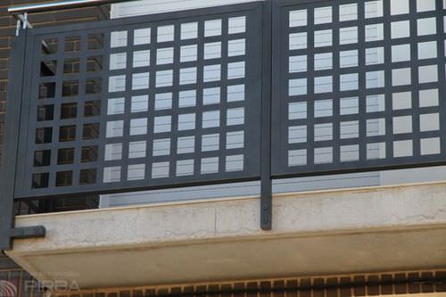 金属护栏 - MD. PRIVACY - PIRBA - 板式 / 户外 / 用于阳台
