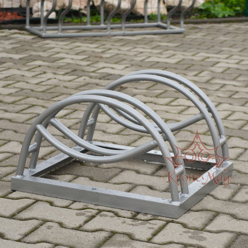落地式自行车架 - BIKE-2 - KRONEMAG MILLENIUM srl - 公共空间 / 用于停车场 / 学校用