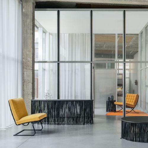 现代风格桌 - DOZIE KANU - Knoll international - 钢 / 皮质 / 长方形