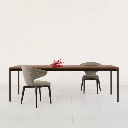 现代风格餐桌 - THESIS M - Atelier Alinea - 栎木 / 美国胡桃木 / 钢座桌脚