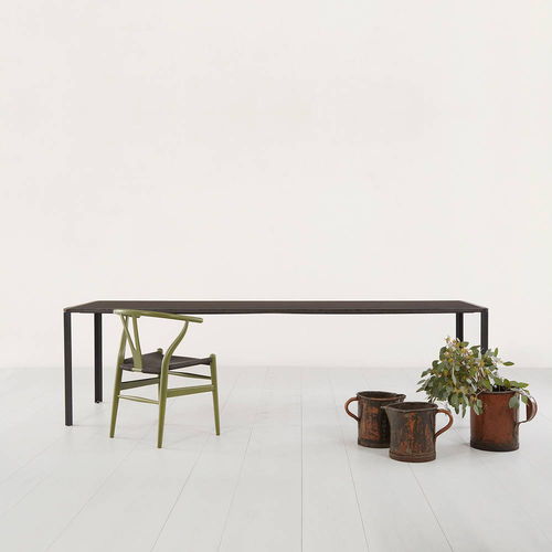现代风格桌 - WETLI  - Atelier Alinea - 木质 / 漆布 / 钢座桌脚