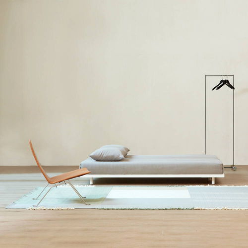 双人床 - BASIC - Atelier Alinea - 现代风格 / 胶合板材料 / 木制贴皮