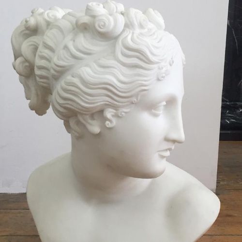 天然石材雕塑 - VENERE - Leonardo Caminetti GmbH