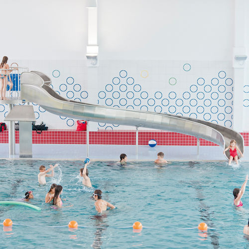 旋转滑梯 - INDOOR EGGENSTEIN-LEOPOLDSHAFEN - atlantics GmbH - 用于公共泳池 / 不锈钢
