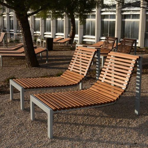 现代风格日光浴躺椅 - CINÉO  - univers & cité | mobilier urbain - 木质 / 钢 / 公共空间