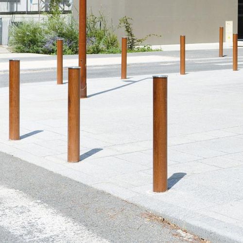 防护桩 - EXOTICA - univers & cité | mobilier urbain - 可拆卸 / 不锈钢 / 实木