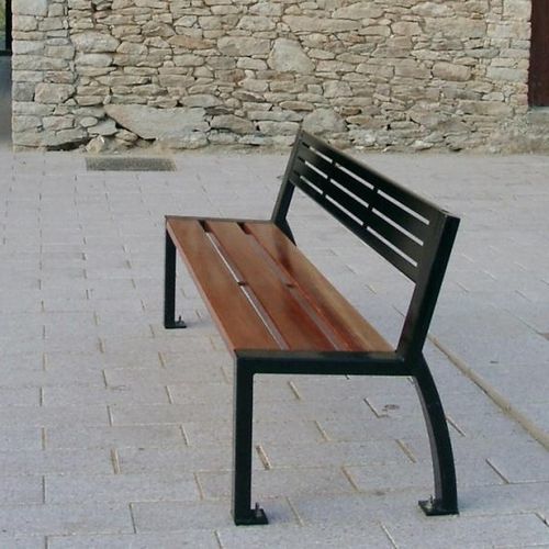 现代风格公共长椅 - CLÉA  - univers & cité | mobilier urbain - 木质 / 钢 / 带椅背