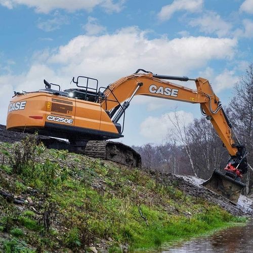 重型挖土机 - CX250E - Case Construction - 履带式 / 紧凑型 / 标准