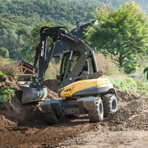 Midi挖土机 - 12MTX - MECALAC Baumaschinen GmbH - 带轮 / 回转 / 人体工学