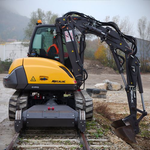 Midi挖土机 - 8MCR RR - MECALAC Baumaschinen GmbH - 履带式 / 搬运 / 工程
