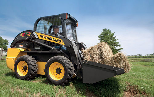 四定向轮式紧凑型装载机 - L220 - New Holland Construction